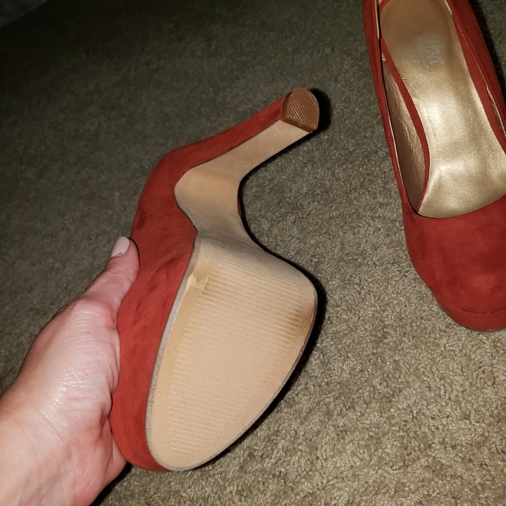 Suede platform heels - Picture 3 of 5